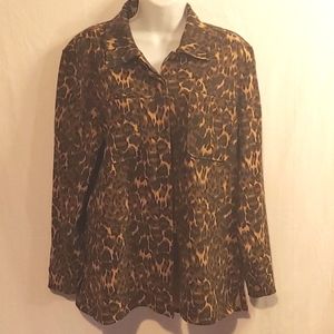 Hartman Studio size Small Cheetah Print Button up women's shirt blouse Top